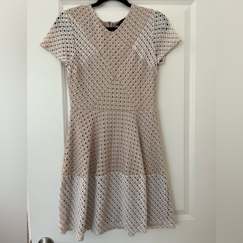 BCBG Maxazria | Feminine blush crocheted-dress